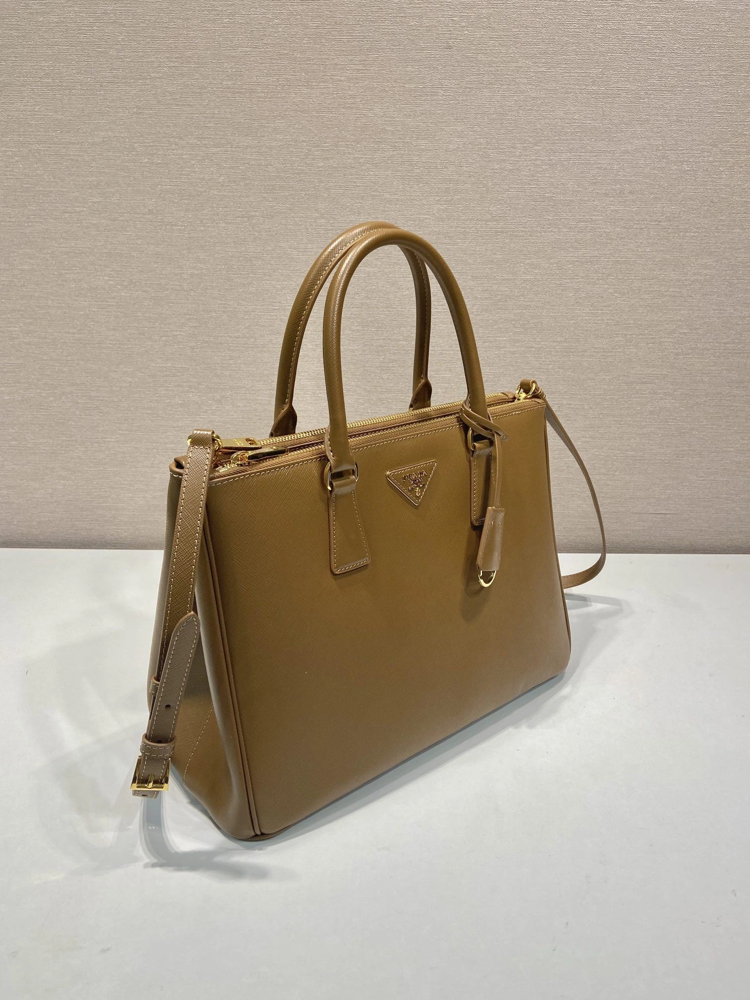 Versatile Prxdx Top Handle Bags 54849