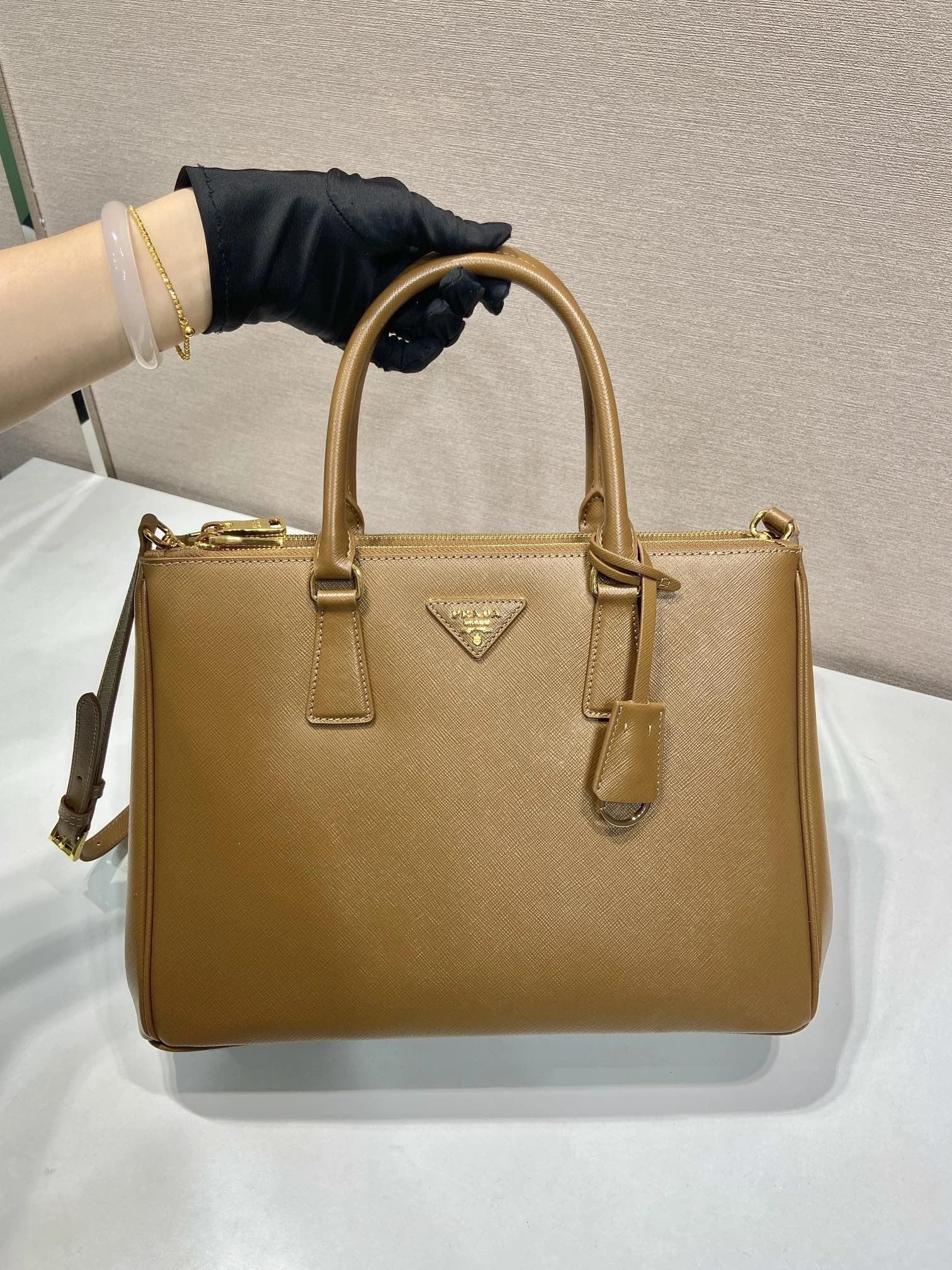 Versatile Prxdx Top Handle Bags 54849