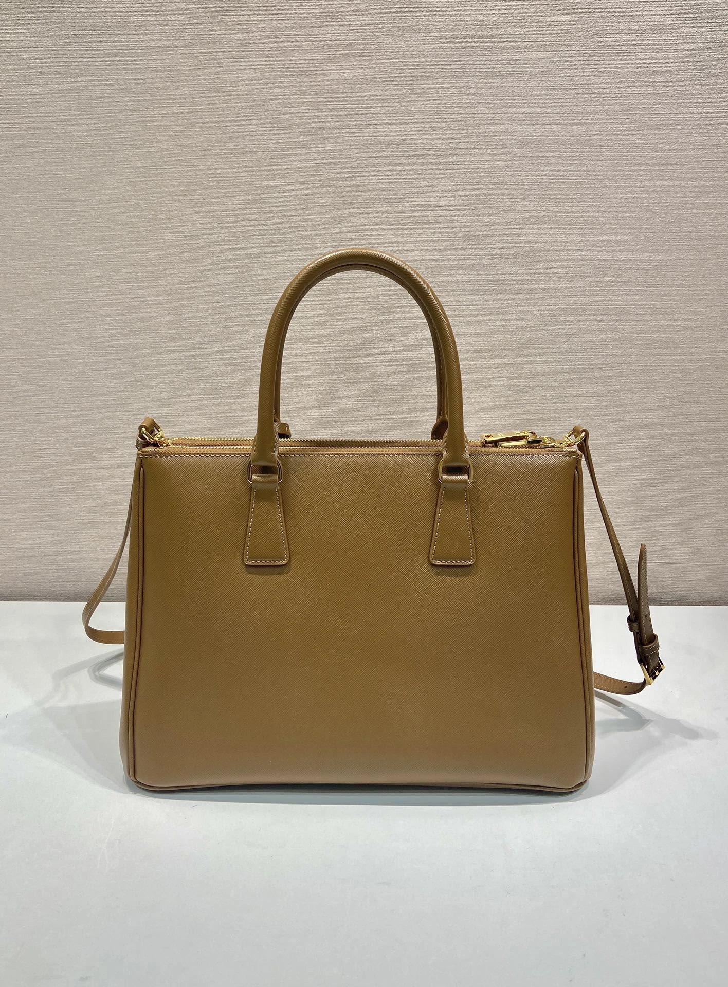Versatile Prxdx Top Handle Bags 54849