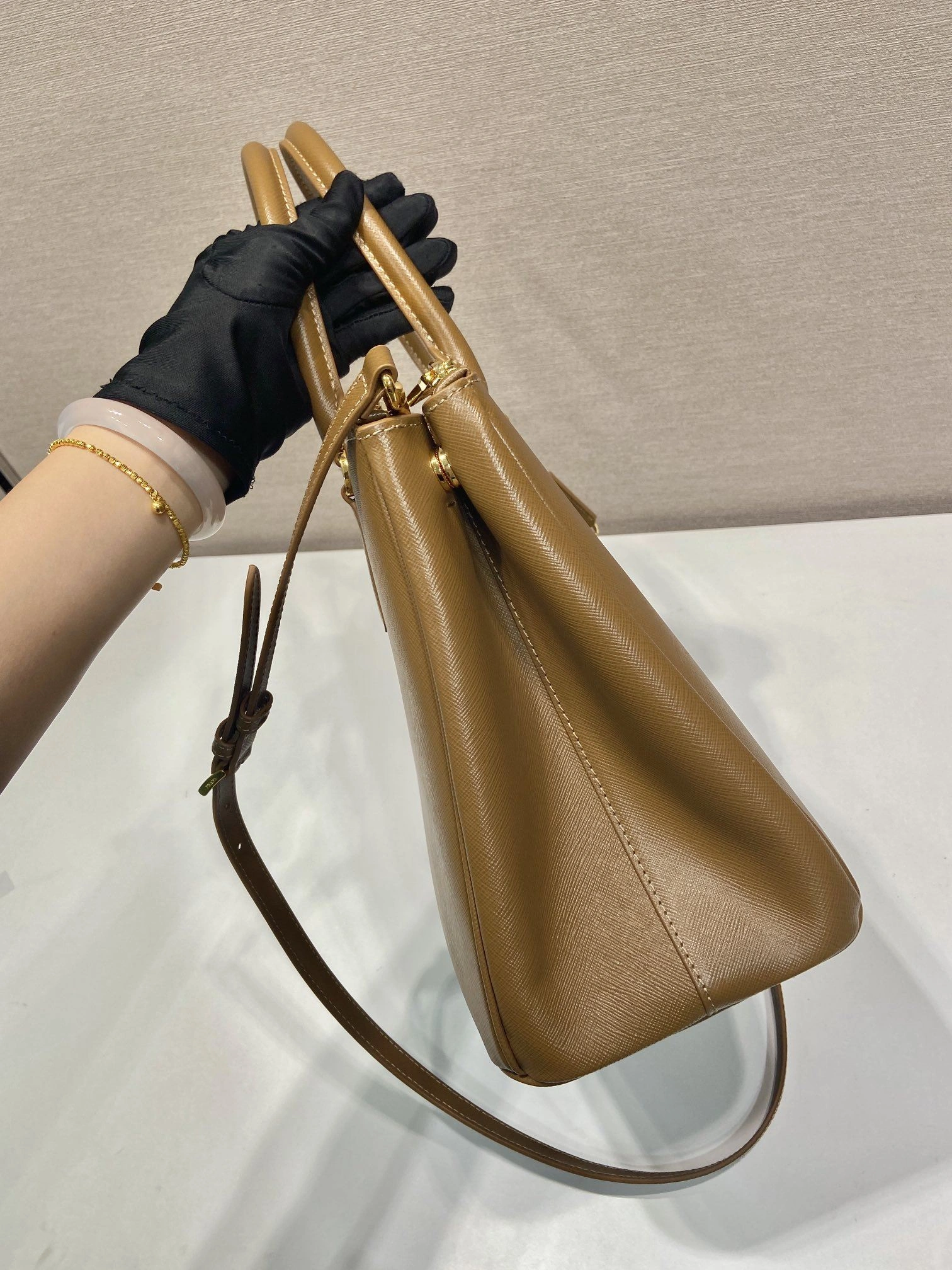Versatile Prxdx Top Handle Bags 54849