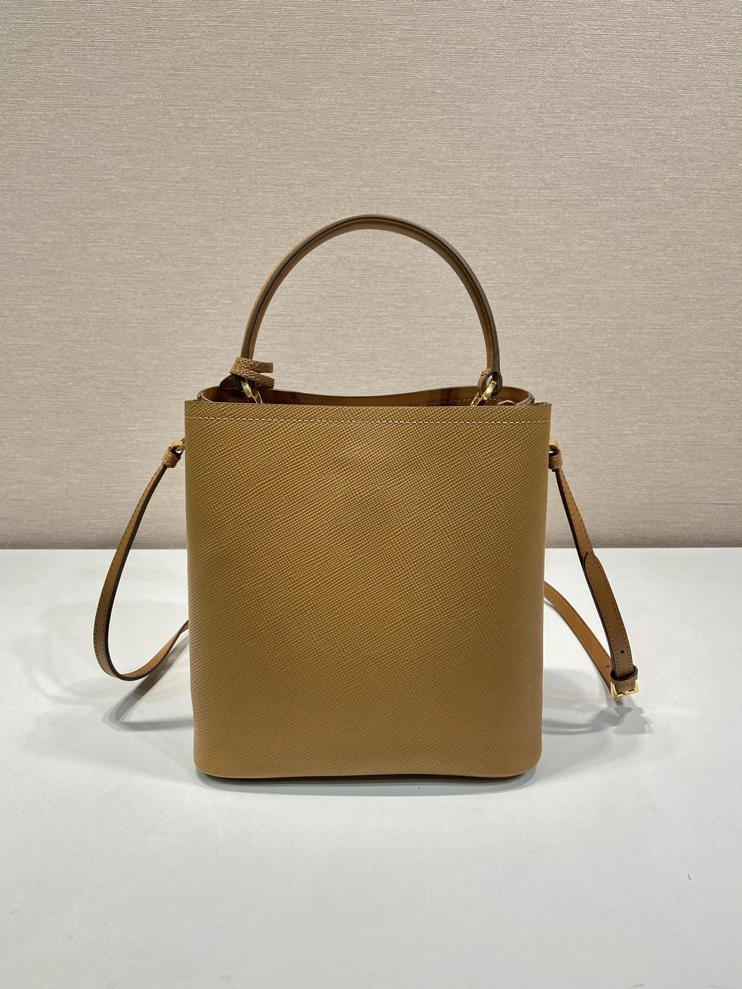 Unique Prxdx Top Handle Bags 54839