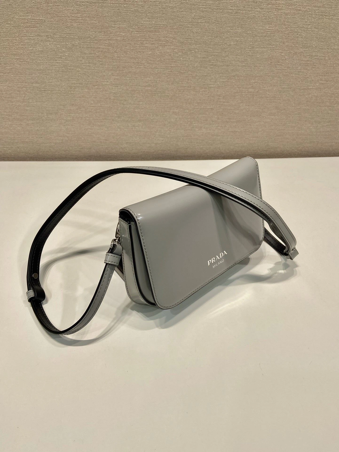 Resilient Prxdx Satchel Bags 55099