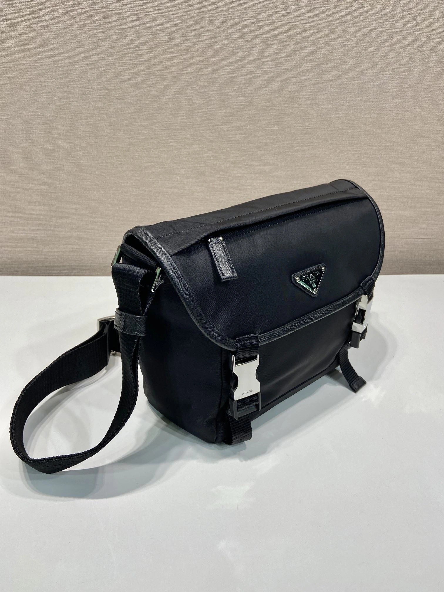 Prxdx Satchel Bags ModernLook 55126