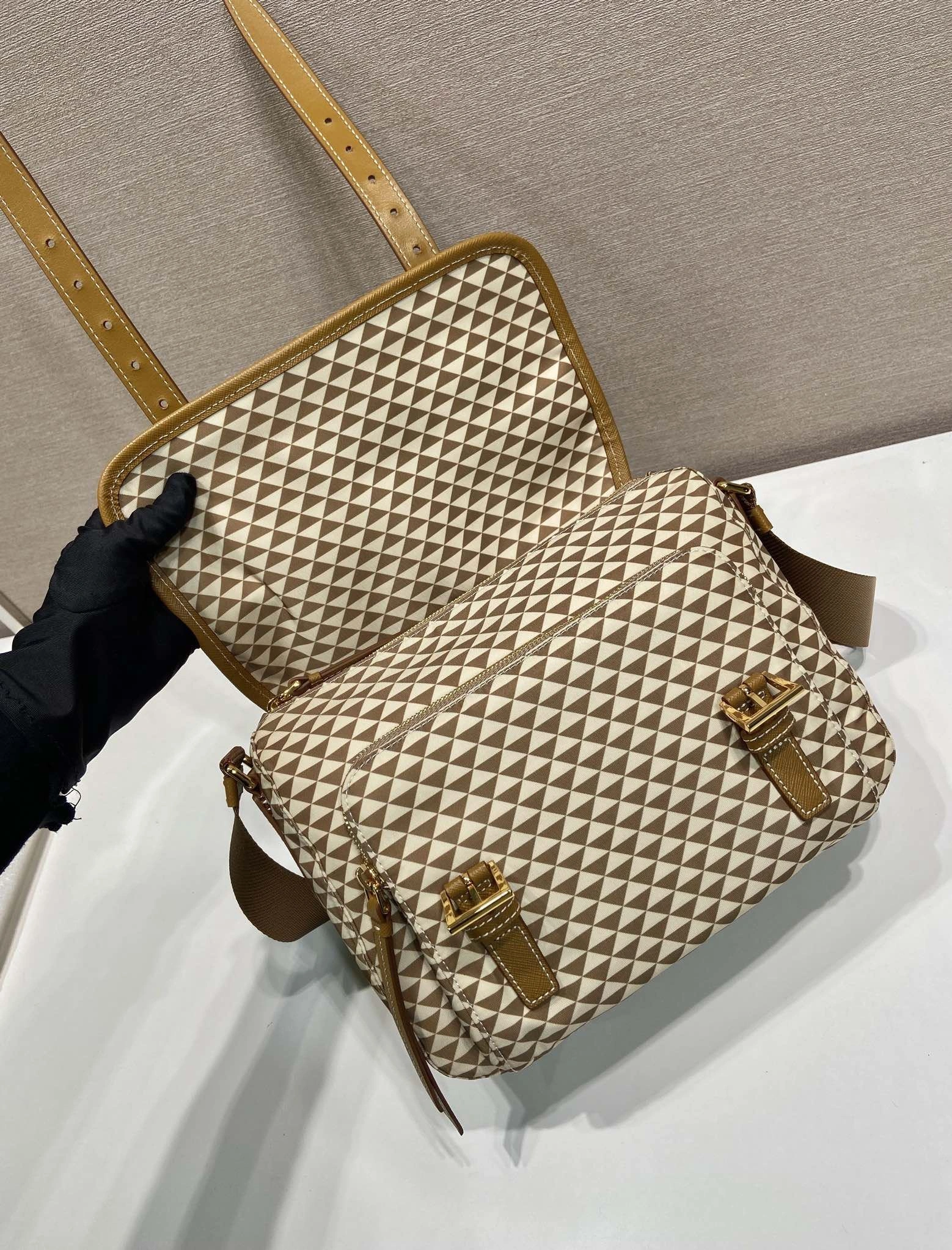 Prxdx Satchel Bags Resilient 55068