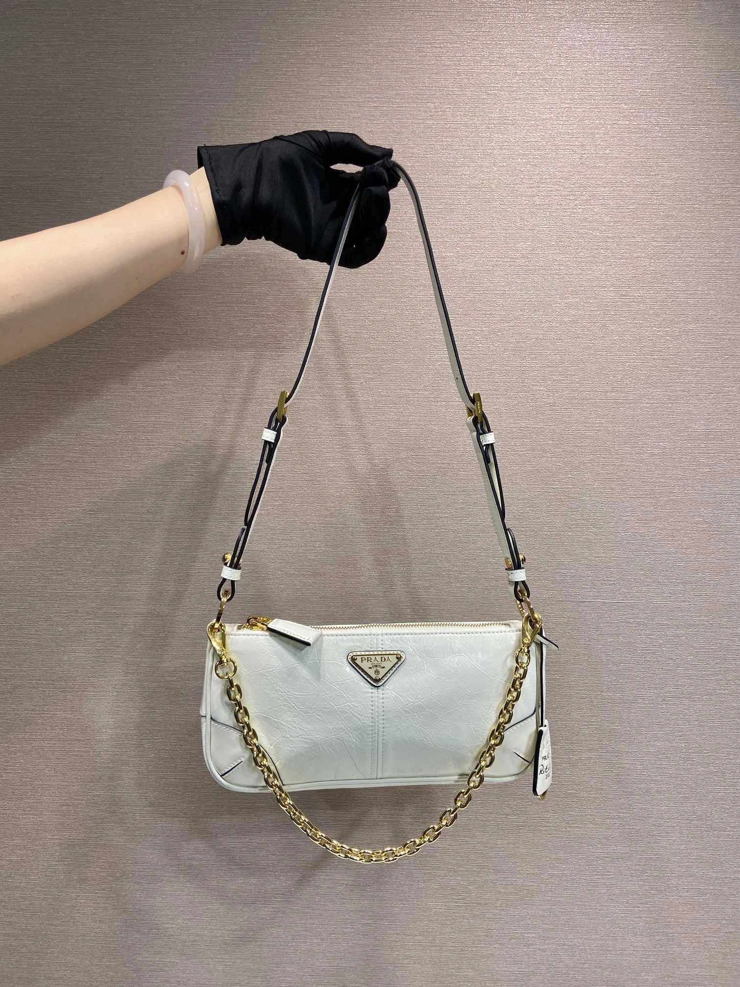 Resilient Prxdx Top Handle Bags 54810
