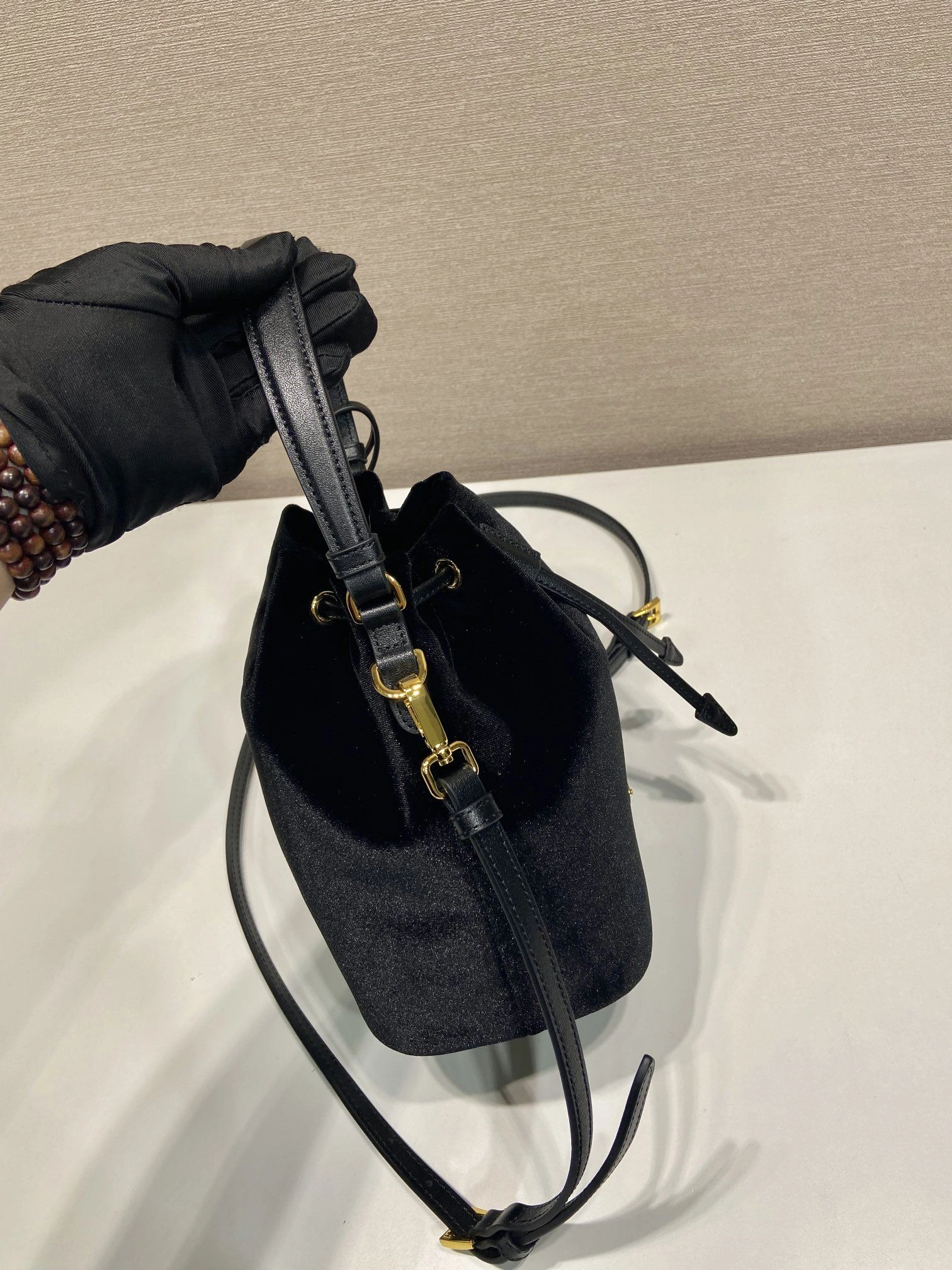 WellDesigned Prxdx Bucket Bags 55336