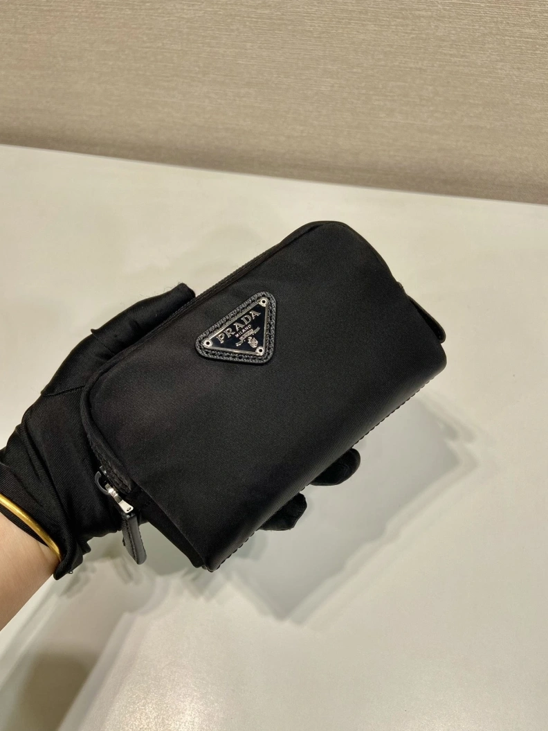 Refined Prxdx Clutch Bags 54489