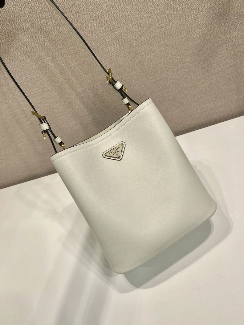 WellDesigned Prxdx Top Handle Bags 54176