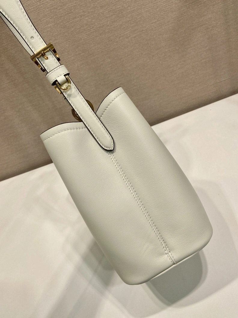 WellDesigned Prxdx Top Handle Bags 54176
