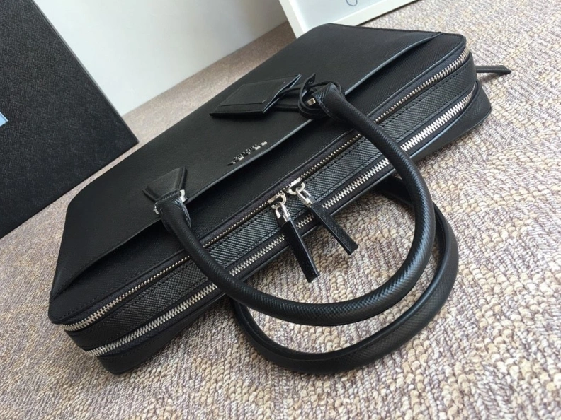EyeCatching Prxdx Briefcase 54537