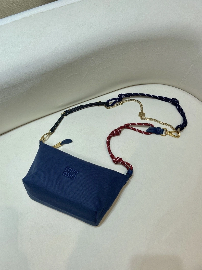 Resilient Prxdx Satchel Bags 54372