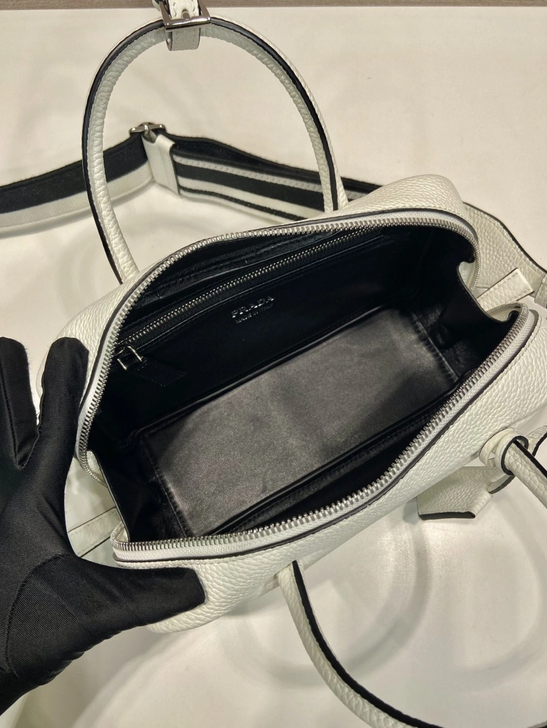 Efficient Prxdx Top Handle Bags 54107