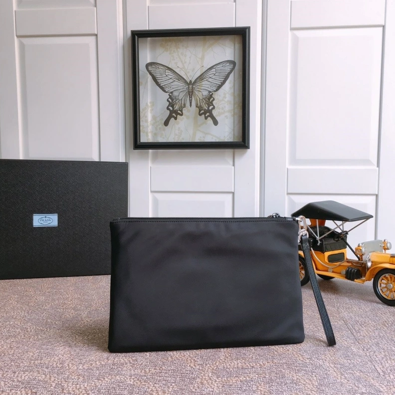 StreetReady Prxdx Clutch Bags 54420
