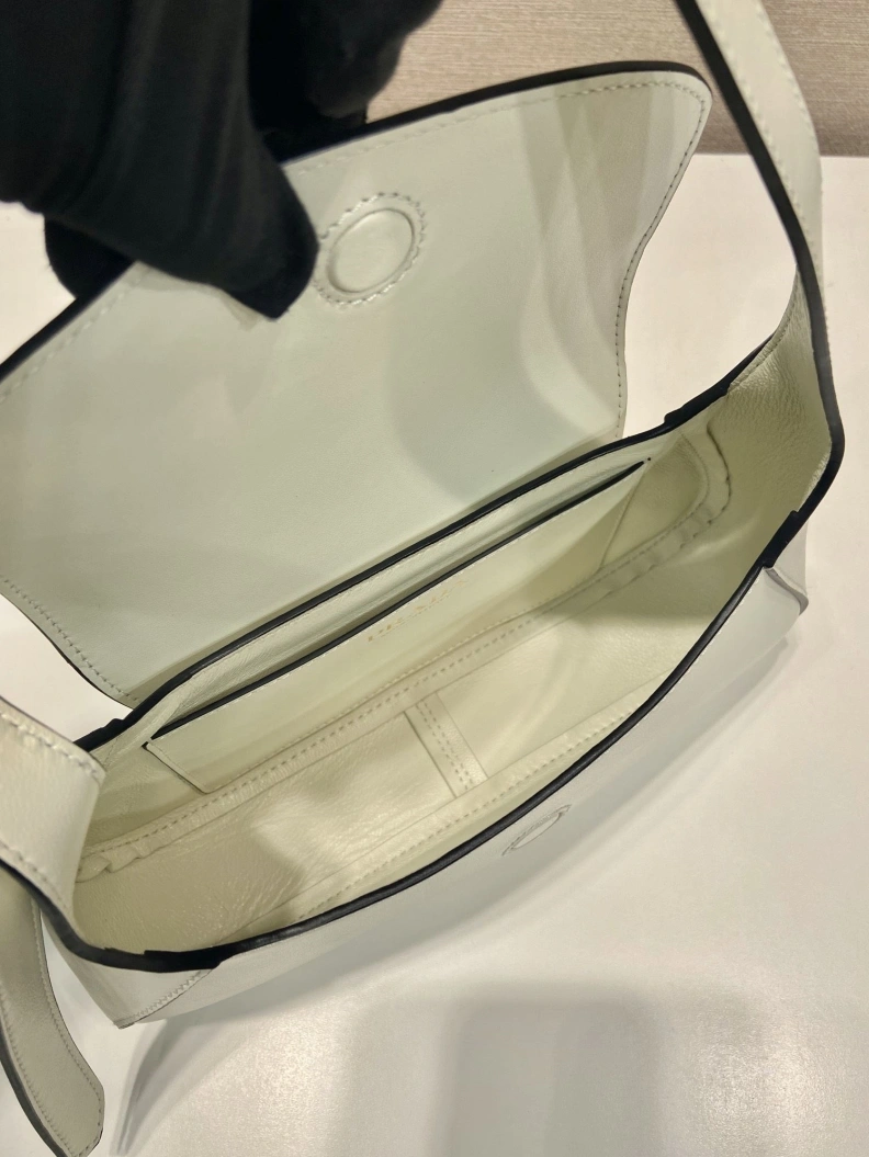 GoAnywhere Prxdx Top Handle Bags 54105