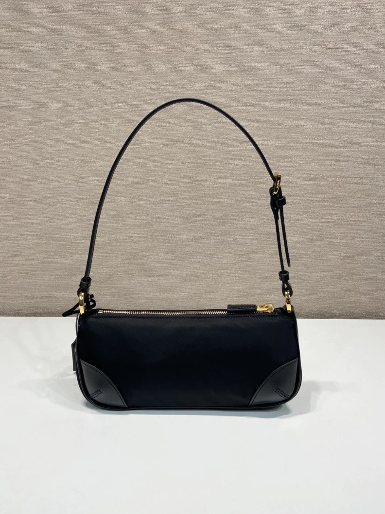 Versatile Prxdx Top Handle Bags 54093