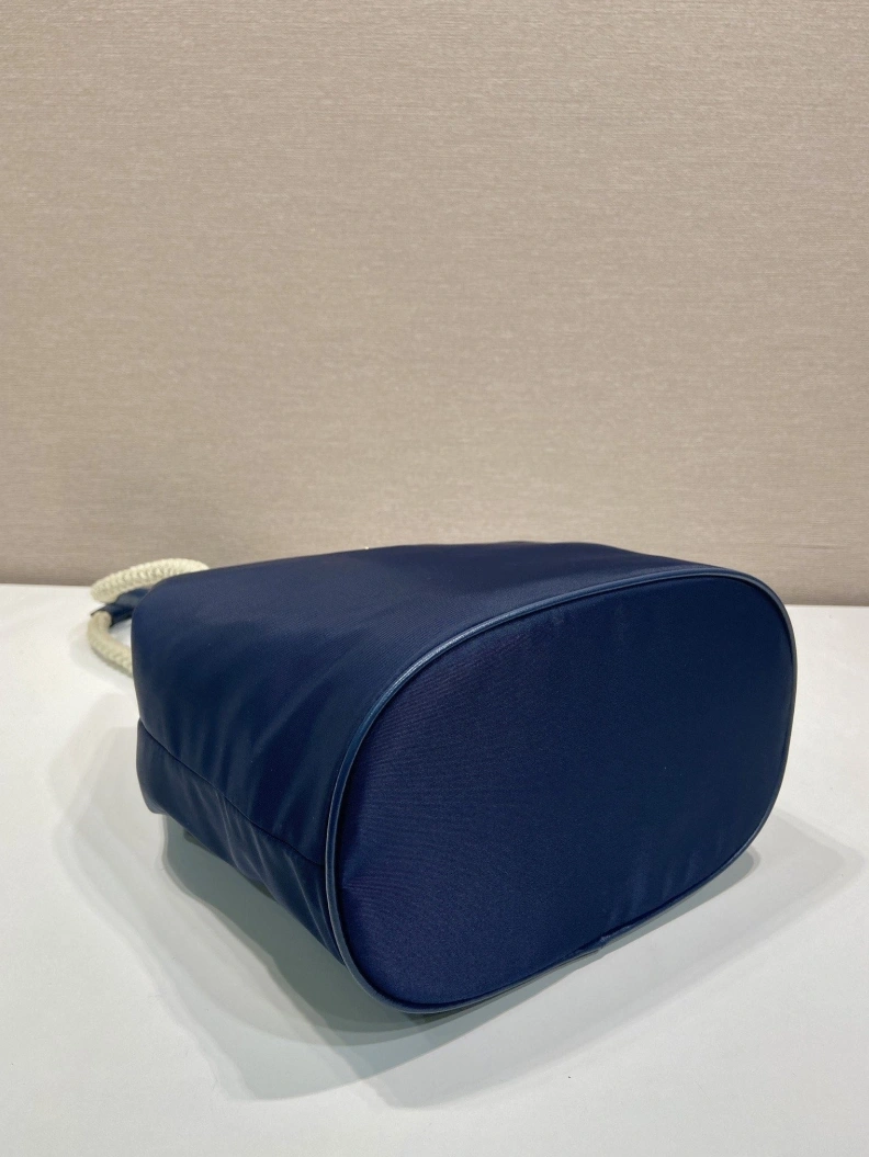 Compact Prxdx Bucket Bags 54530