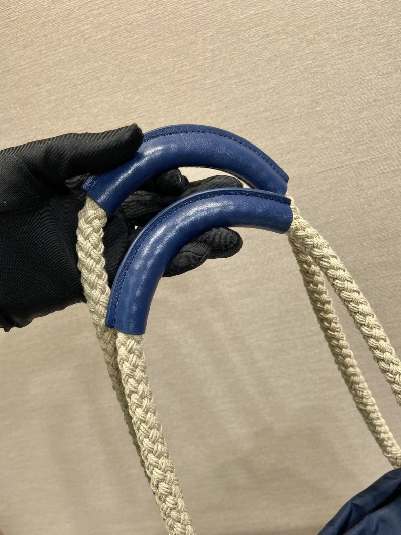 Flexible Prxdx Bucket Bags 54476
