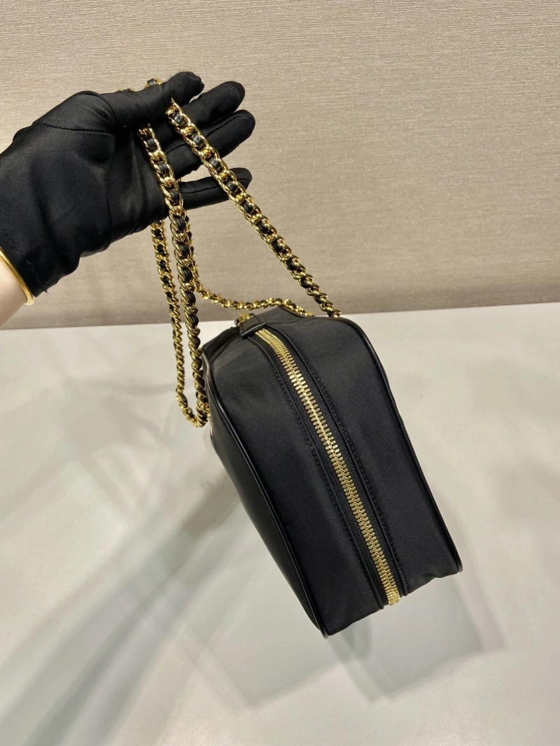 WellDesigned Prxdx Top Handle Bags 56238
