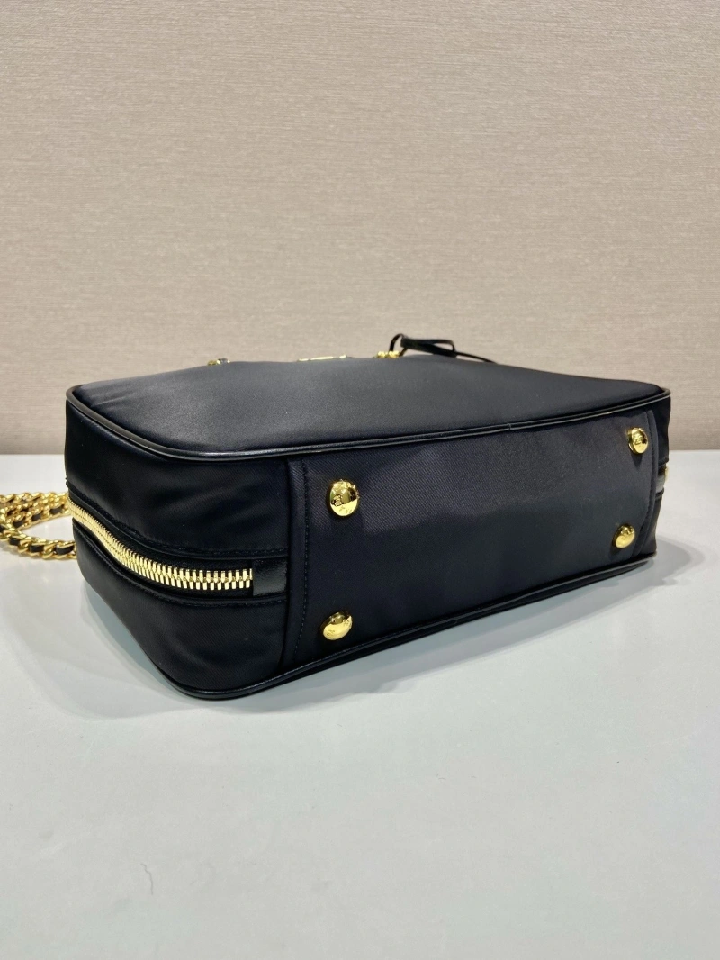 WellDesigned Prxdx Top Handle Bags 56238