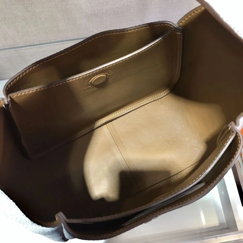 WellDesigned Prxdx Bucket Bags 56047
