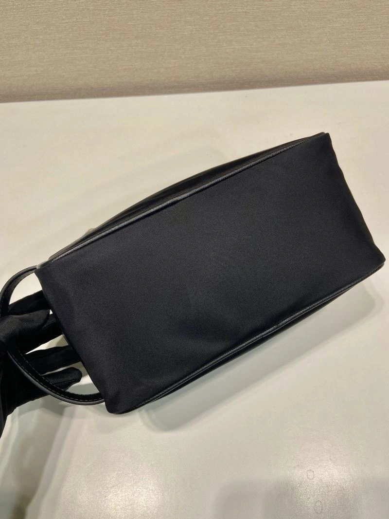 Comfortable Prxdx Clutch Bags 56021