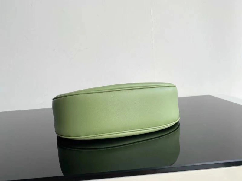 Affordable Cxlxne Shoulder Bags 89372