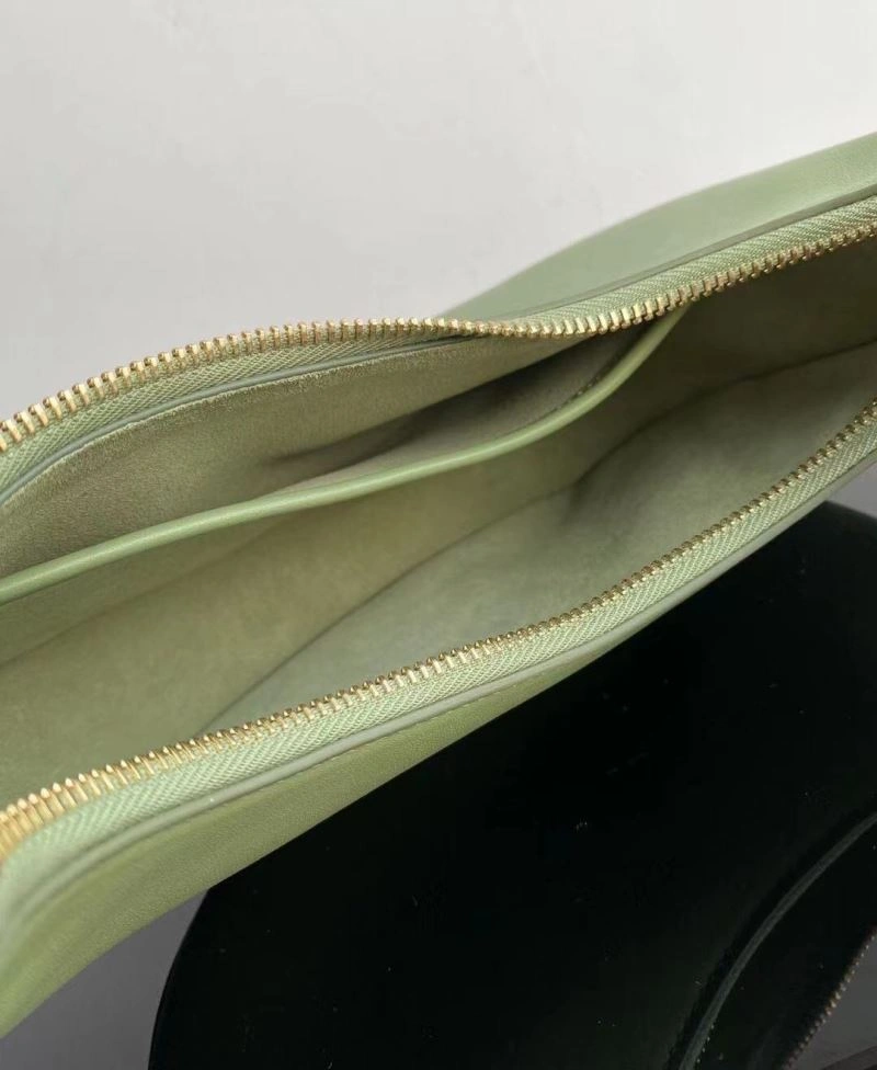 Affordable Cxlxne Shoulder Bags 89372