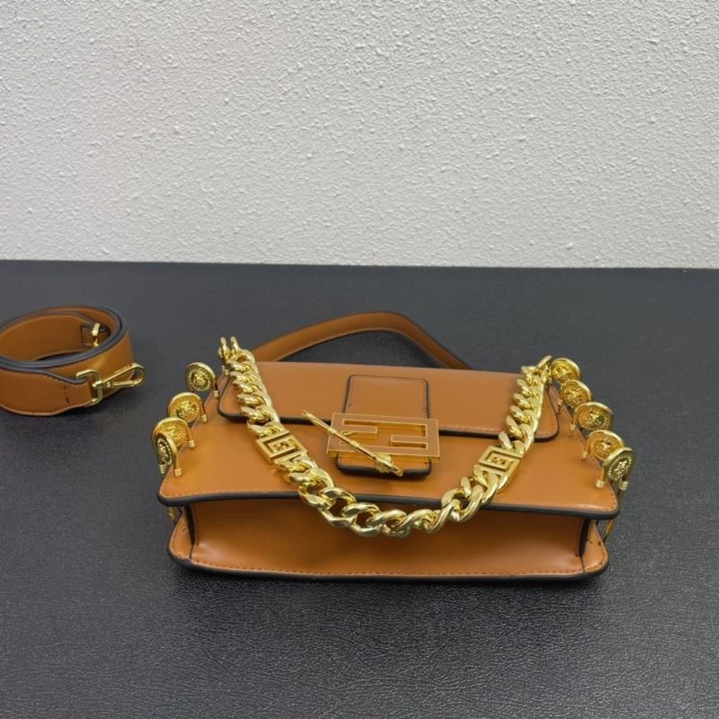 Fashionable Vxrsxce Handle Bags 88183