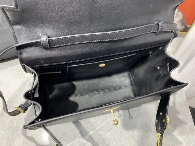 Resilient Vxrsxce Handle Bags 88187