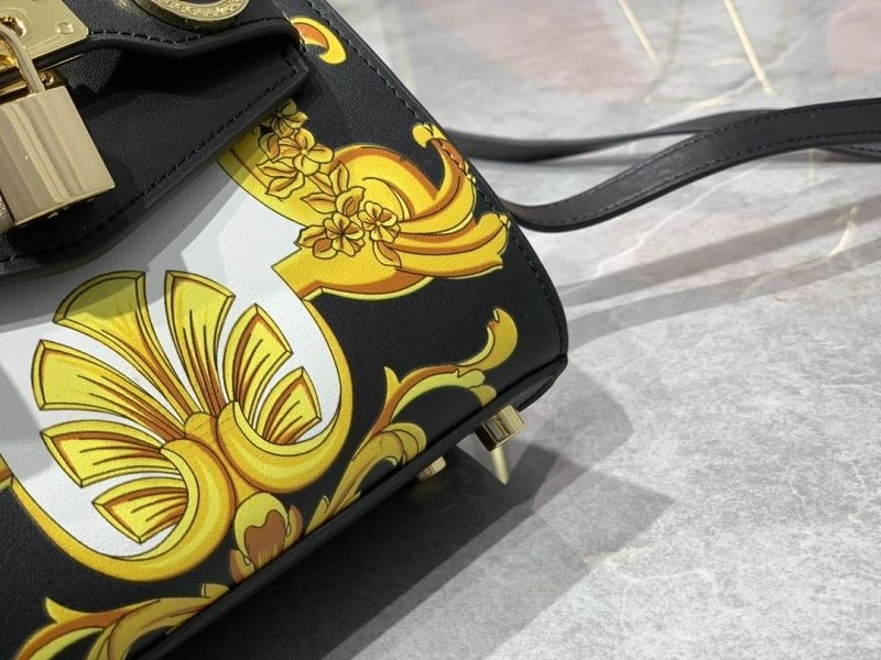 Lightweight Vxrsxce Handle Bags 88182