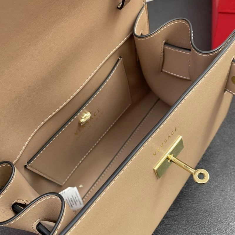 WellDesigned Vxrsxce Handle Bags 88158