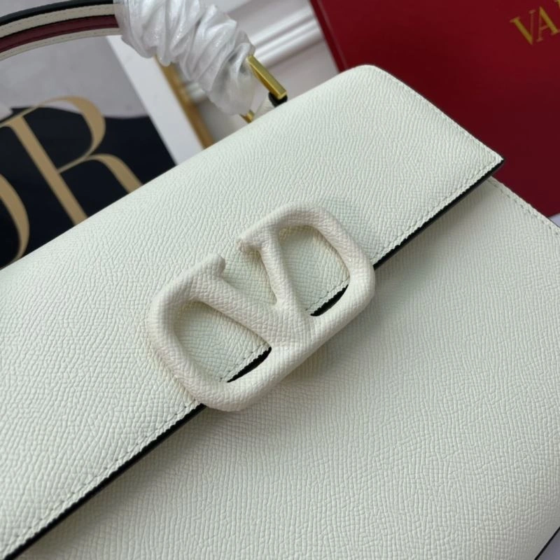 Classic Vxlxntino Handle Bags 88536