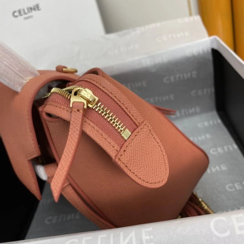 Compact Cxlxne Top Handle Bags 89189