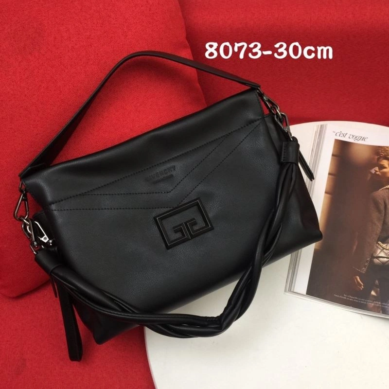 Bold Gxvxnchy Handle Bags 89081