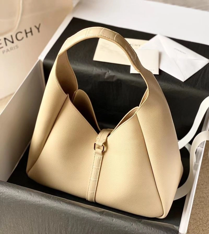 Classic Gxvxnchy Handle Bags 87377
