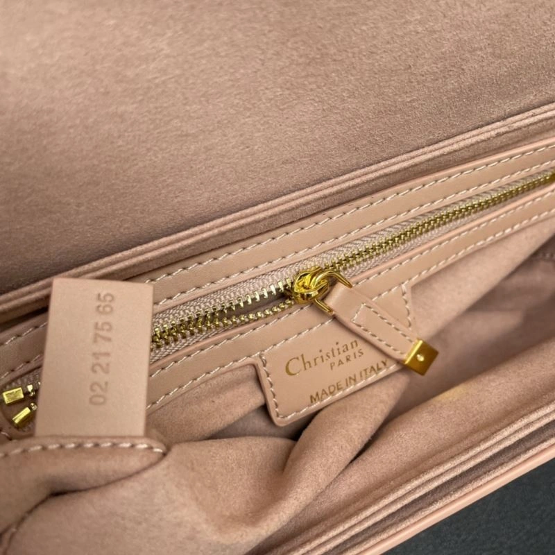ModernLook Dxxr Montaigne Bags 63243
