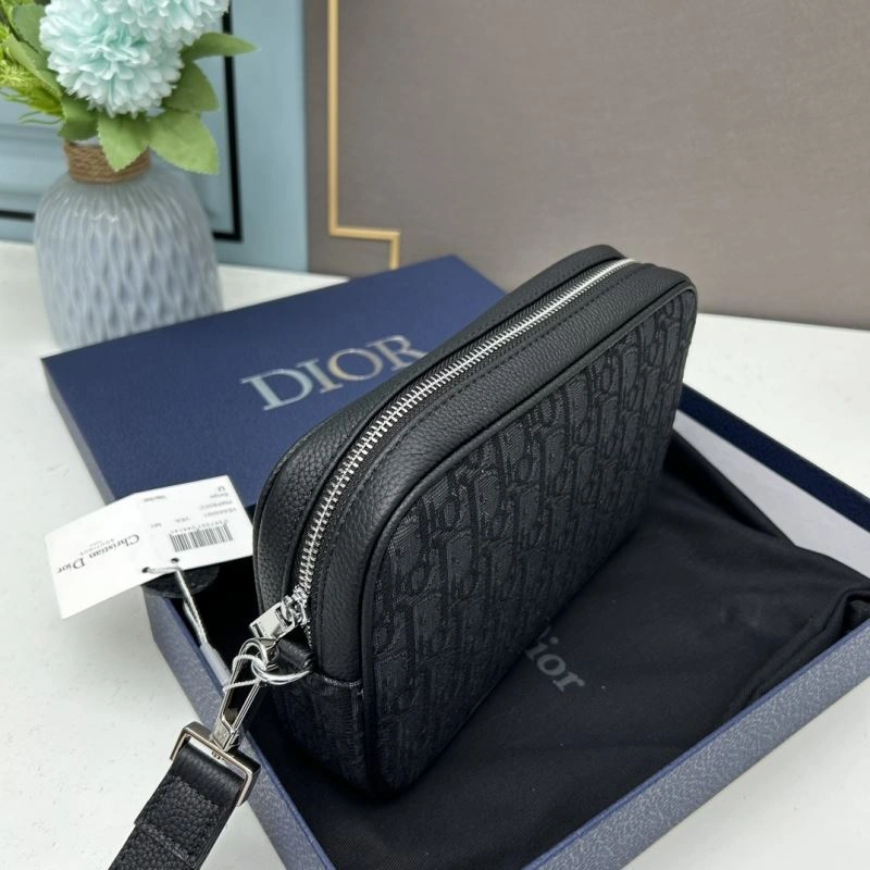GoAnywhere Dxxr Satchel bags 63098
