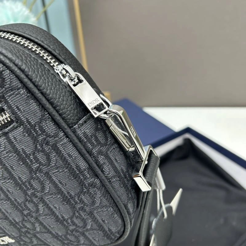 GoAnywhere Dxxr Satchel bags 63098