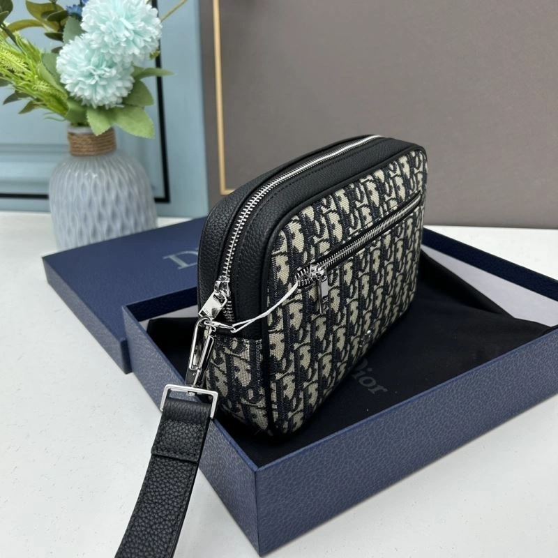 NewStyle Dxxr Satchel bags 63033