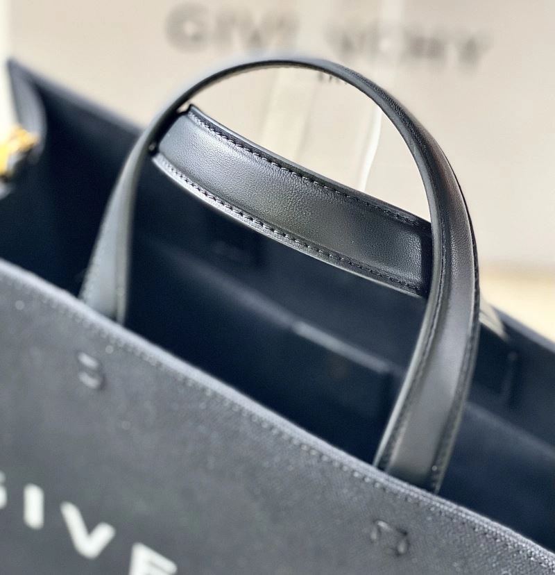 Gxvxnchy Handle Bags Compact 87374