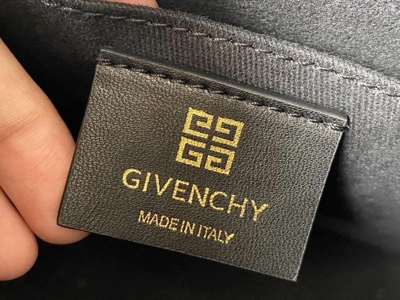 StreetReady Gxvxnchy Handle Bags 87373