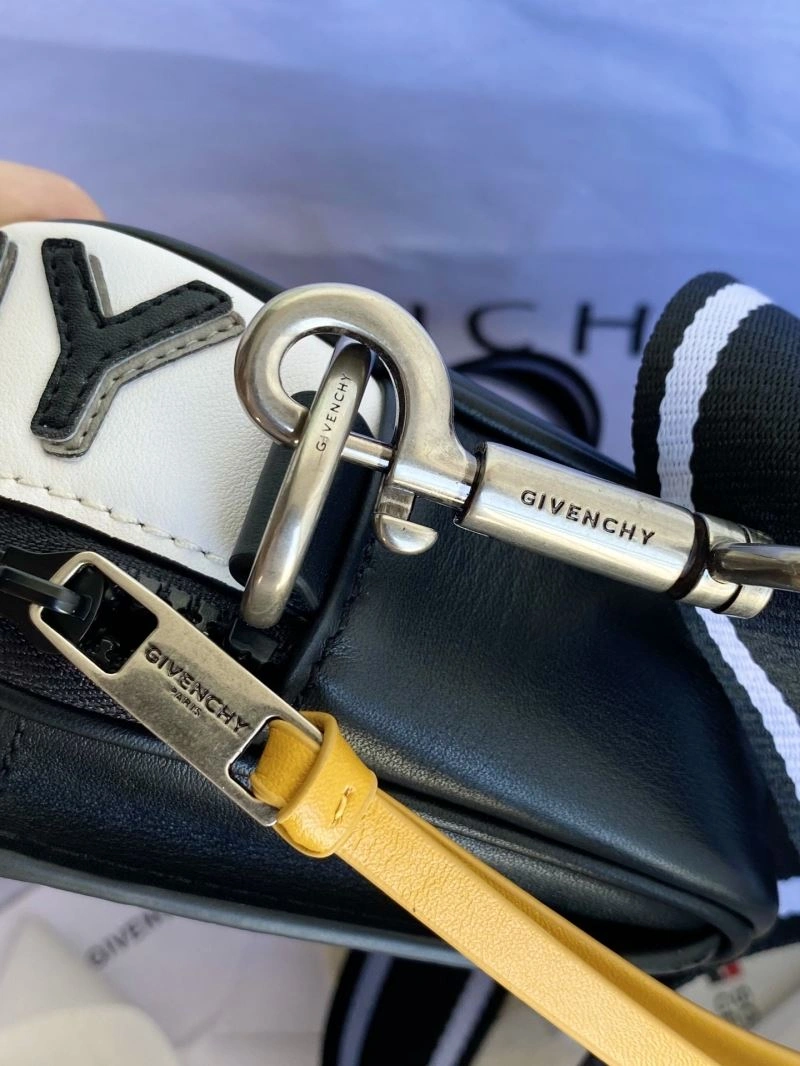 Sleek Gxvxnchy Satchel Bags 87347