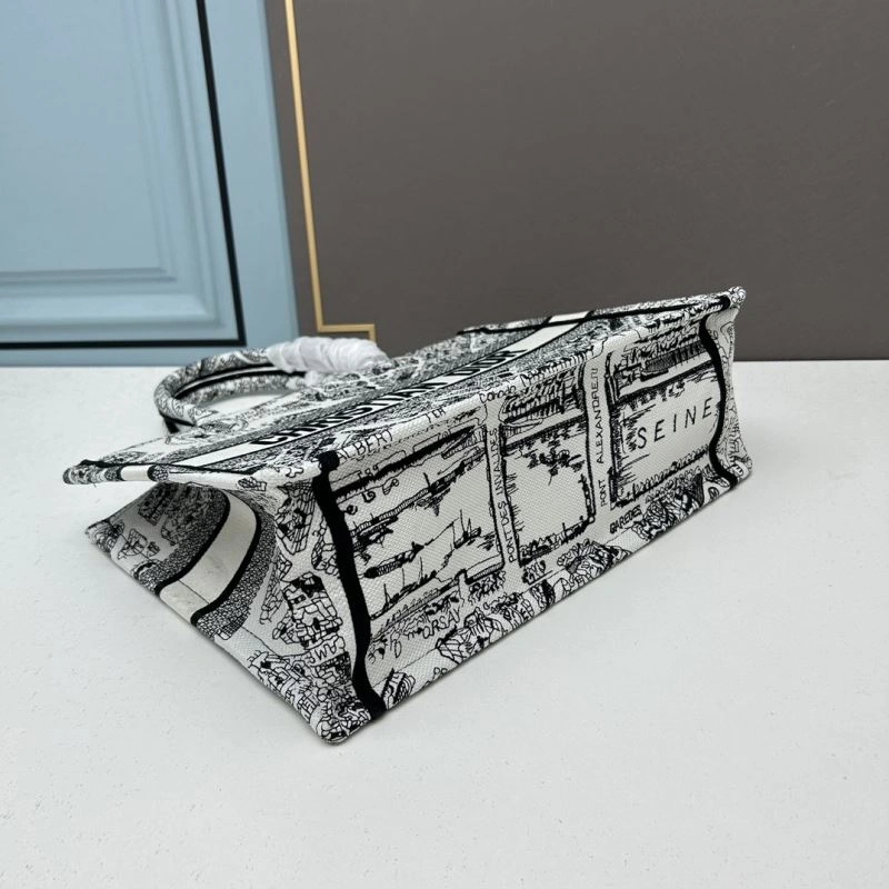 Comfortable Dxxr Shopping Bags 63005