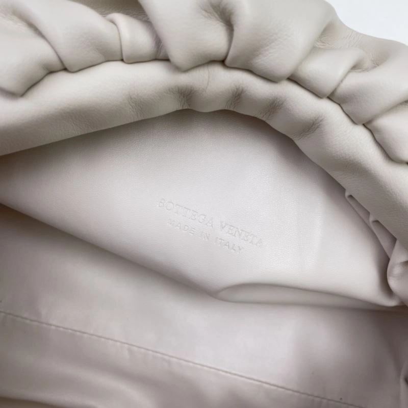 Trendsetting BX Cloud Bags 87744