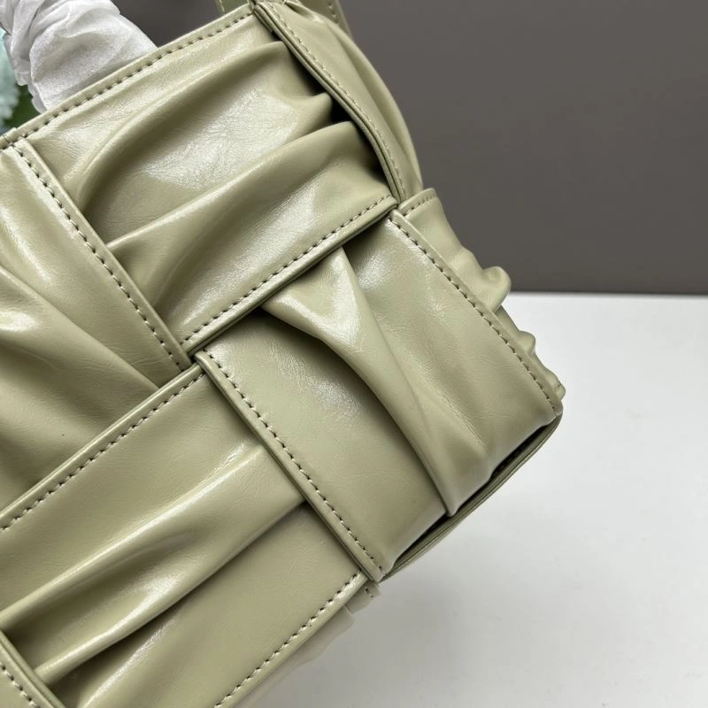 EyeCatching BX Top Handle Bags 87625