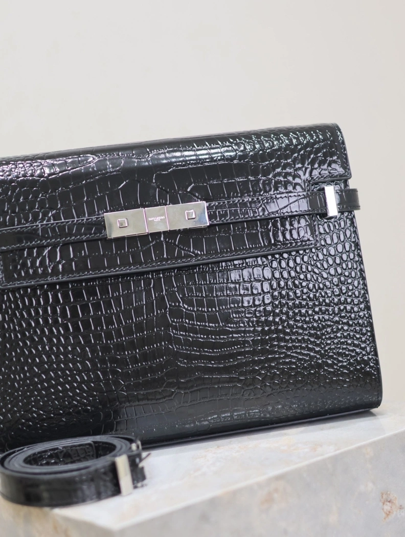WellDesigned YSX Clutch Bags 64009