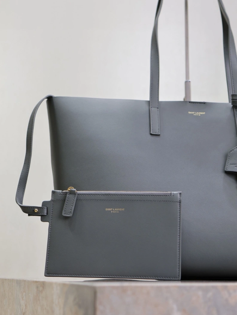Resilient YSX Clutch Bags 64019