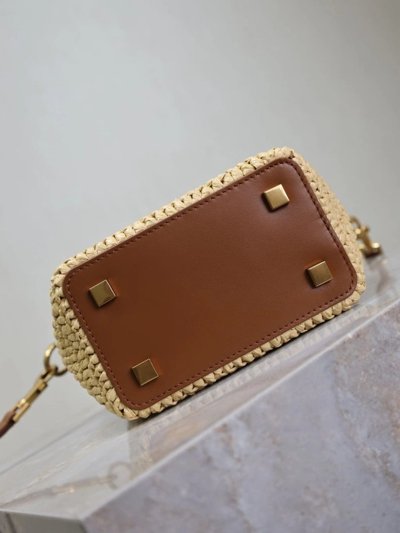 Compact YSX Bucket Bags 63608