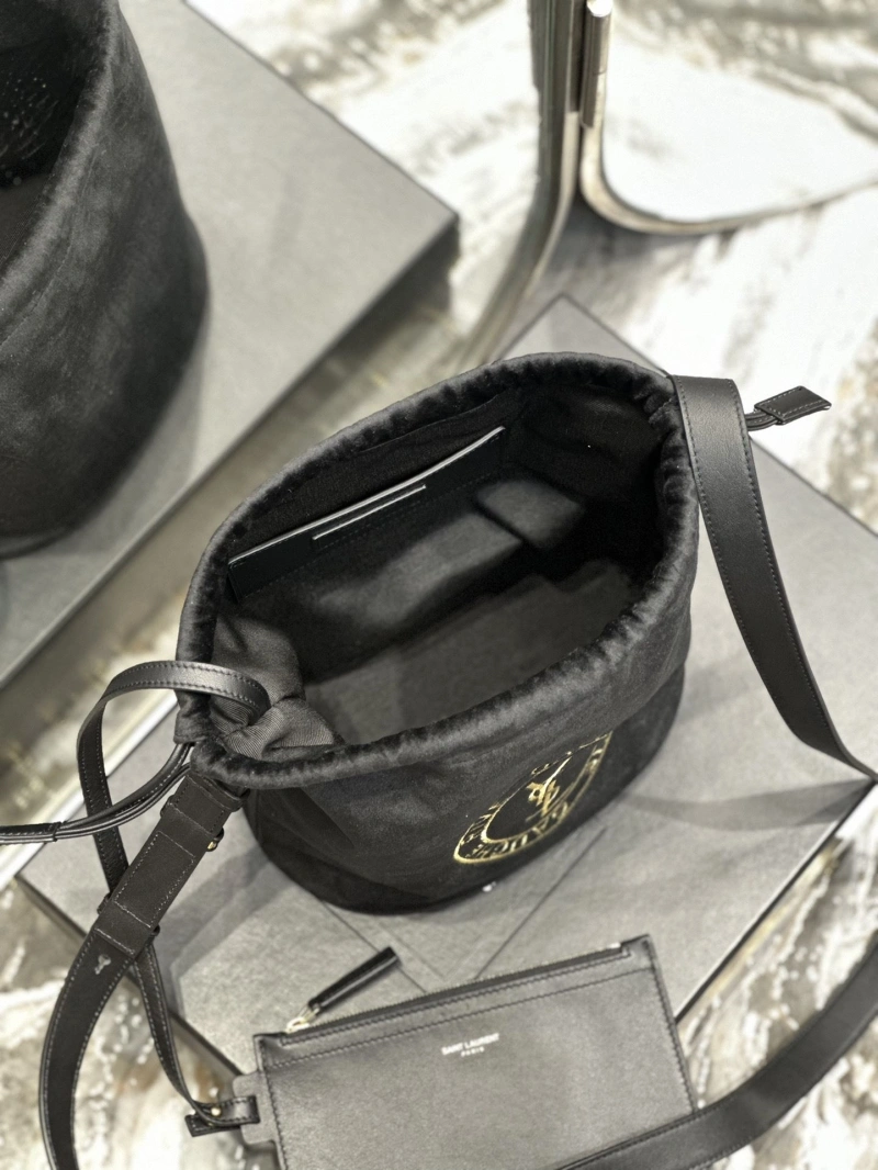 Trendsetting YSX Bucket Bags 65247