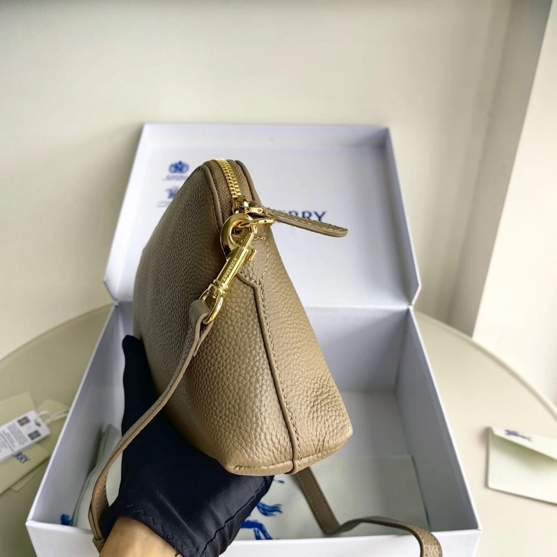 Elegant Bxrbxrry Wallets 76258